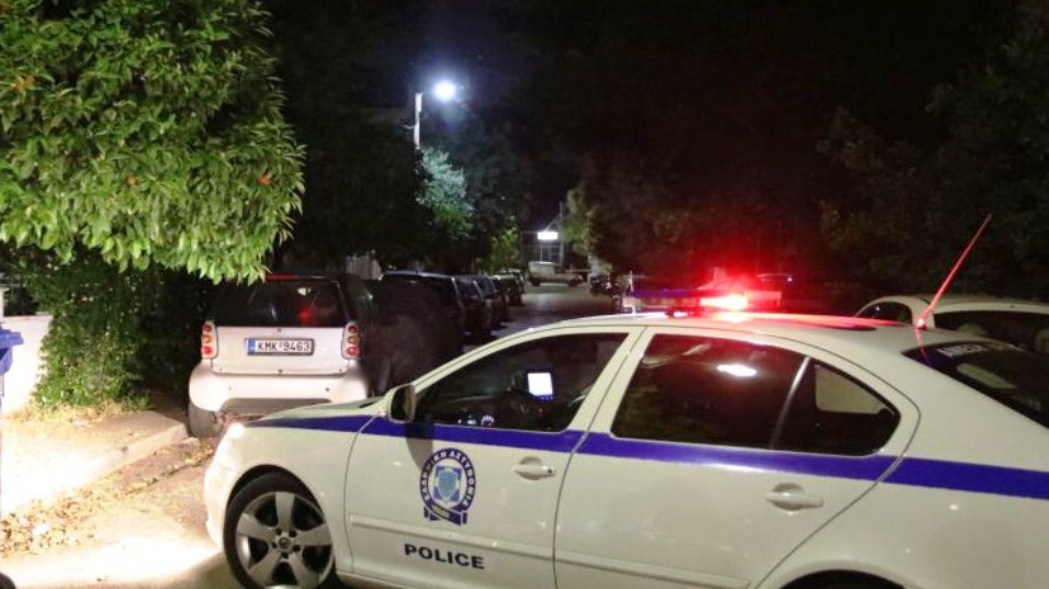 Τραγωδία στην Άμφισσα – Επιχειρηματίας πυροβόλησε και σκότωσε 13χρονη Ρομά