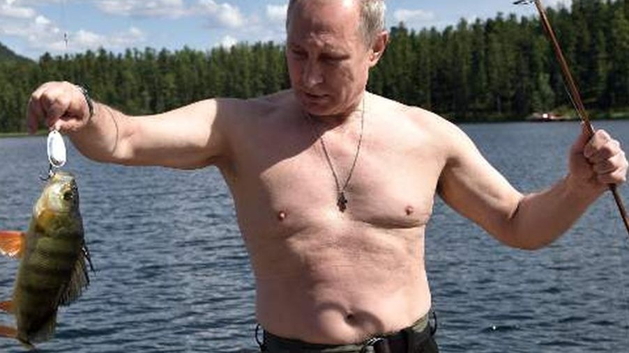 Όλη η αλήθεια για τις ημίγυμνες εμφανίσεις του Πούτιν – Τι απάντησε σε σχετική ερώτηση ο Ρώσος Πρόεδρος