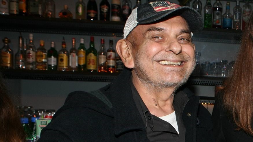 Συγκλονίζουν οι αποκαλύψεις του Βασίλη Θωμόπουλου για τη μάχη του Σάκη Μπουλά με τον καρκίνο – ΒΙΝΤΕΟ