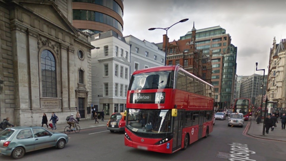 Επίθεση με μαχαίρι σε σταθμό τρένου στο Λονδίνο