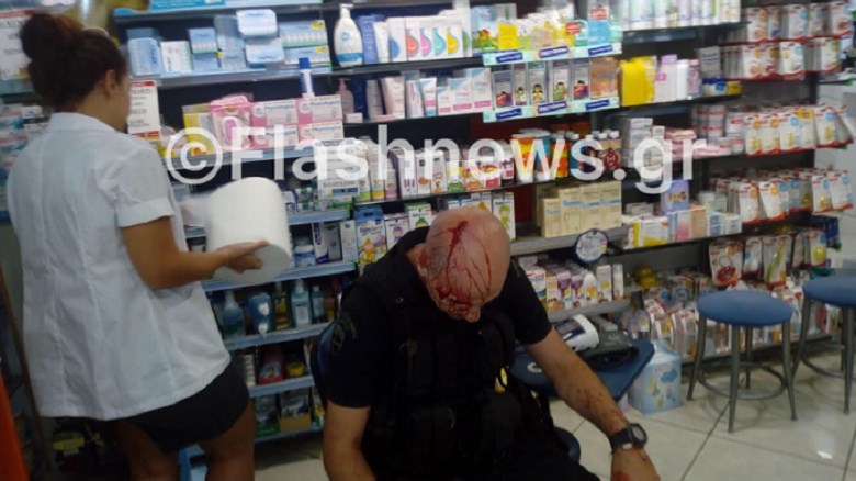 Άνοιξαν κεφάλια στο συλλαλητήριο για τη Μακεδονία στα Χανιά – Αντιεξουσιαστές τραυμάτισαν αστυνομικούς – ΦΩΤΟ – ΒΙΝΤΕΟ