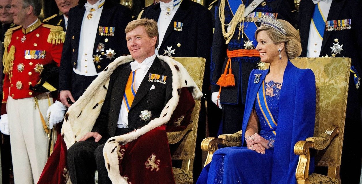 Σοκ στο παλάτι  – Αυτοκτόνησε η αδελφή της βασίλισσας Μαξίμα – ΒΙΝΤΕΟ