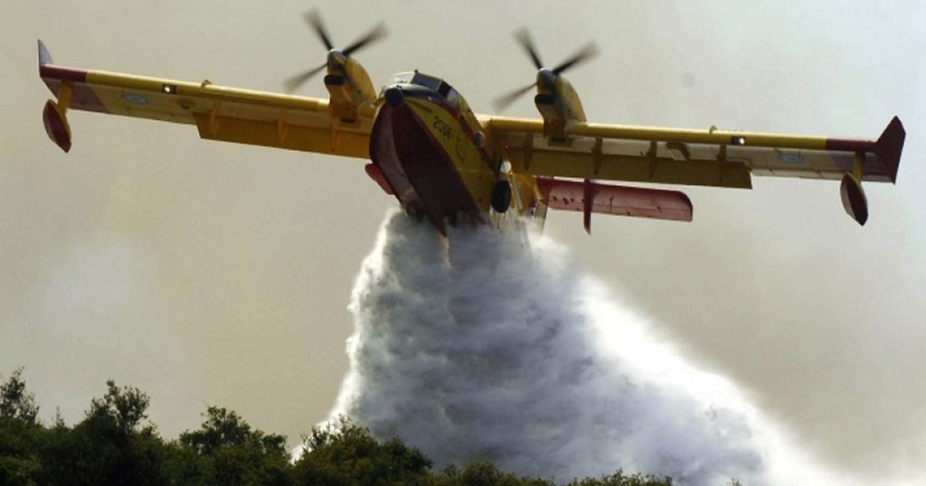 Πυρκαγιά στο Άγιο Όρος – ΤΩΡΑ