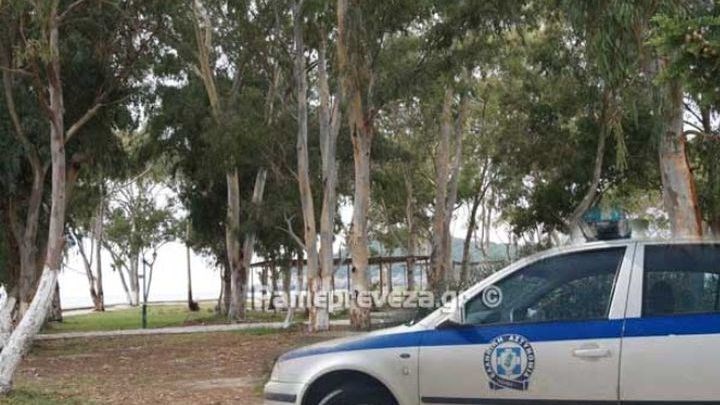 Αστυνομικός εντόπισε κάνναβη σε αυτοκίνητο ενός Γερμανού και ο δράστης τον δάγκωσε