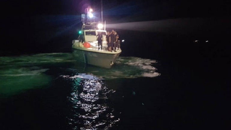 Σε εξέλιξη ευρεία επιχείρηση στην Πάρο για τον εντοπισμό τουρίστριας