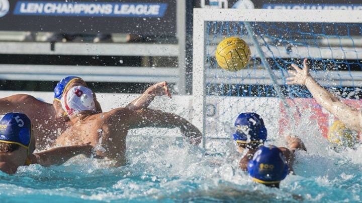 Το τεράστιο -πανευρωπαϊκά- μέγεθος των επαγγελματιών του «ερασιτέχνη» Ολυμπιακού