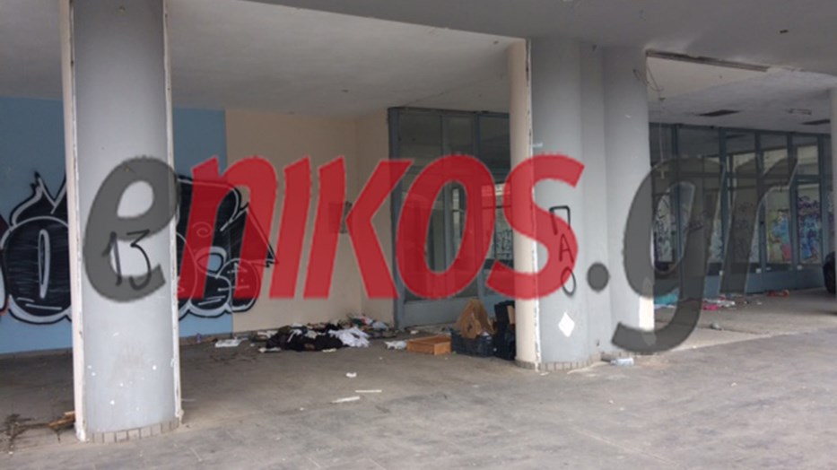 Σκουπίδια και έντονη δυσοσμία στον σταθμό «Αττική» – Καταγγελία αναγνώστη – ΦΩΤΟ