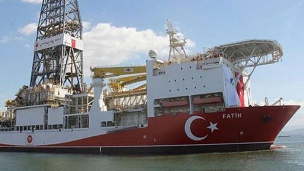 Τούρκος υφυπουργός Ενέργειας: Περιμένουμε νέες κατακτήσεις στη θάλασσα από τον ‘Πορθητή’