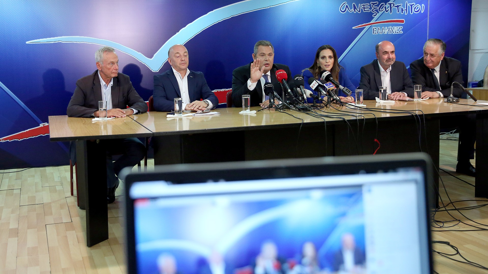 Καμμένος: Η θέση των ΑΝΕΛ για το Σκοπιανό δεν μπαίνει σε διαπραγμάτευση- Δεν θα ψηφίσουμε τη συμφωνία- Θα διαγραφεί όποιος την υπερψηφίσει- ΒΙΝΤΕΟ