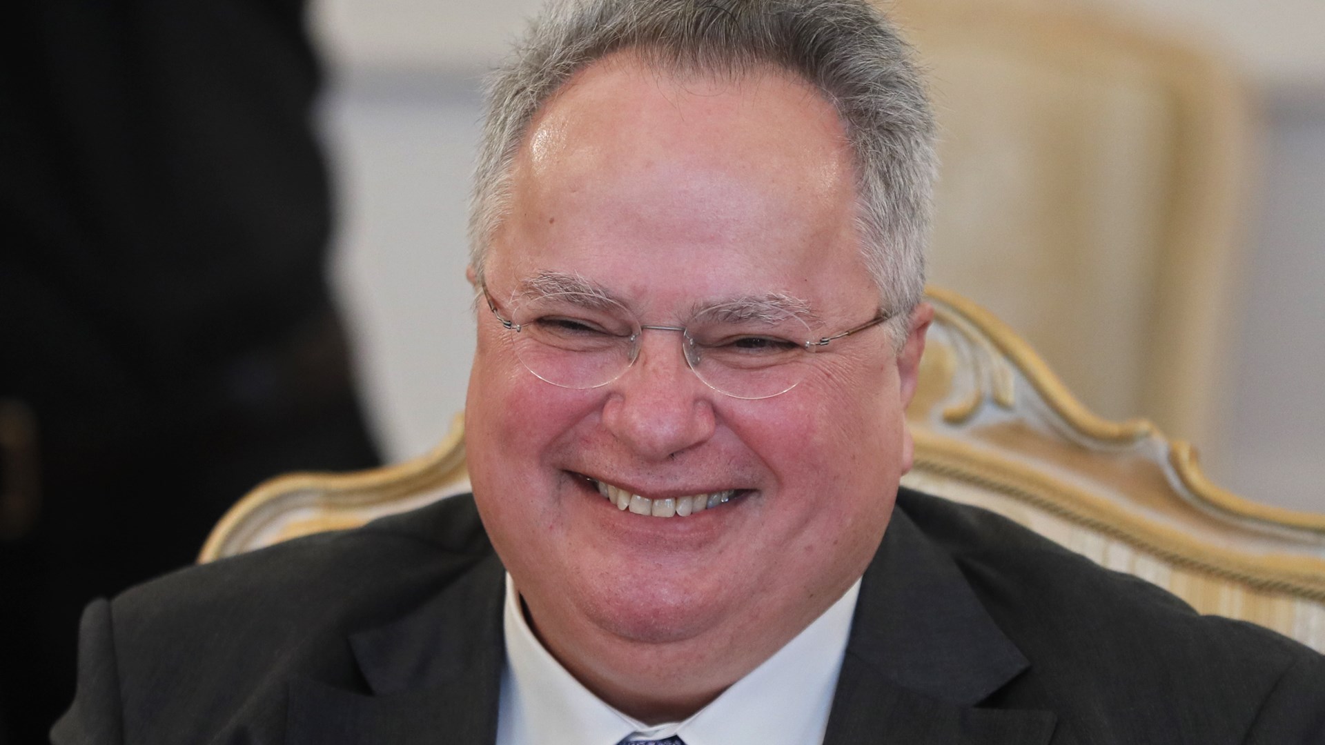 Κοτζιάς προς Λαβρόφ: Εύχομαι να πάρετε το Μουντιάλ