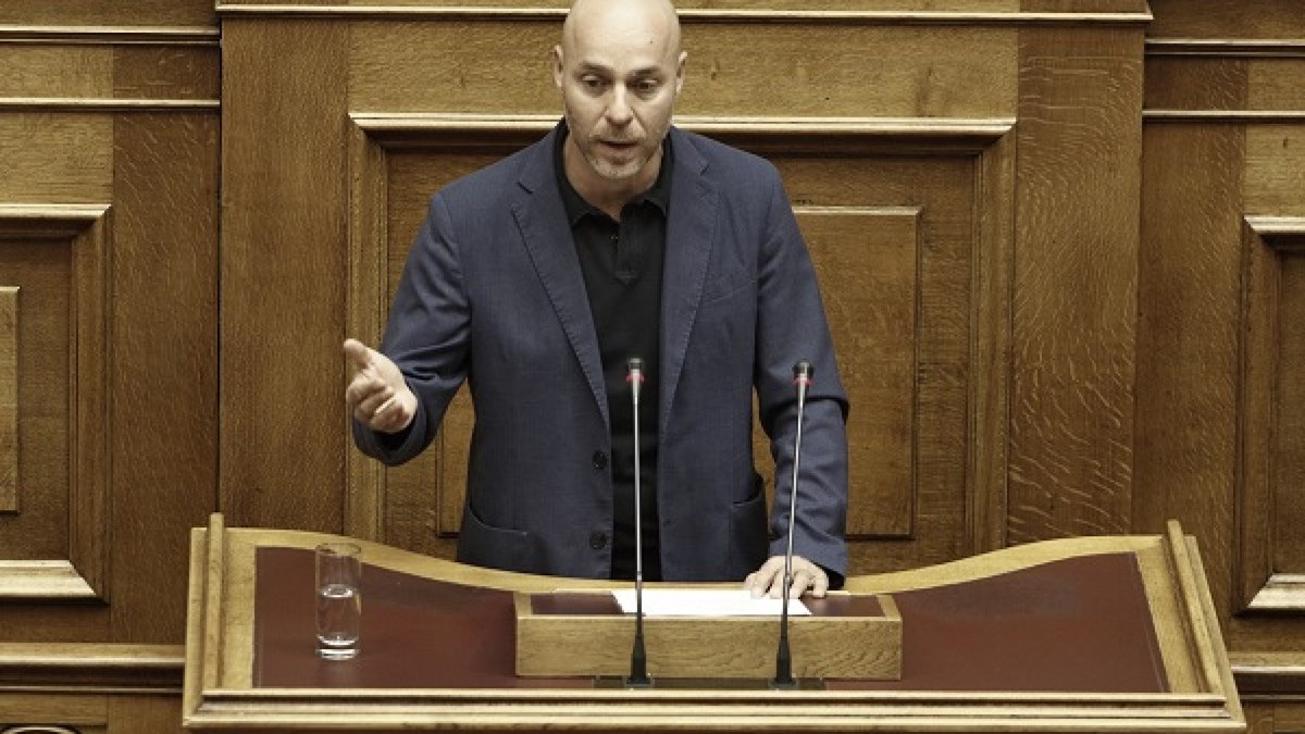 Καταγγελίες για “golden boys και girls” στο Υπερταμείο από τον Αμυρά – Μισθοί που…ζαλίζουν