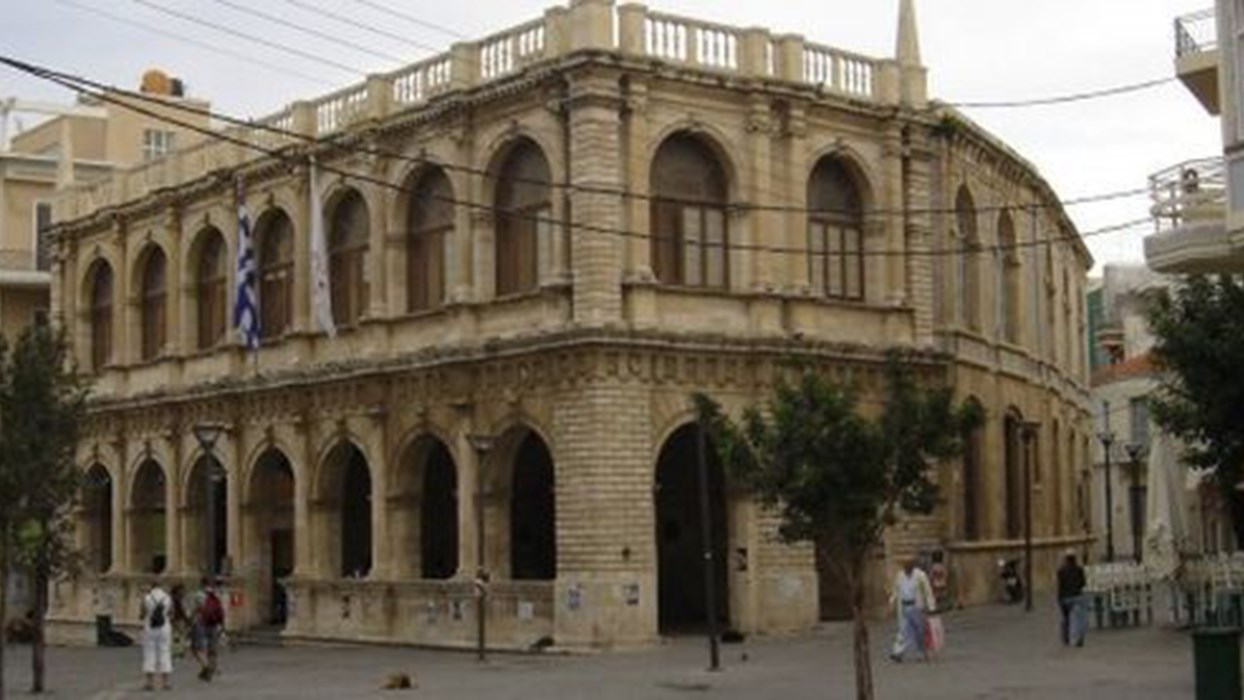 «Αδελφοποιήθηκε» το Ηράκλειο με πόλη της Ρωσίας