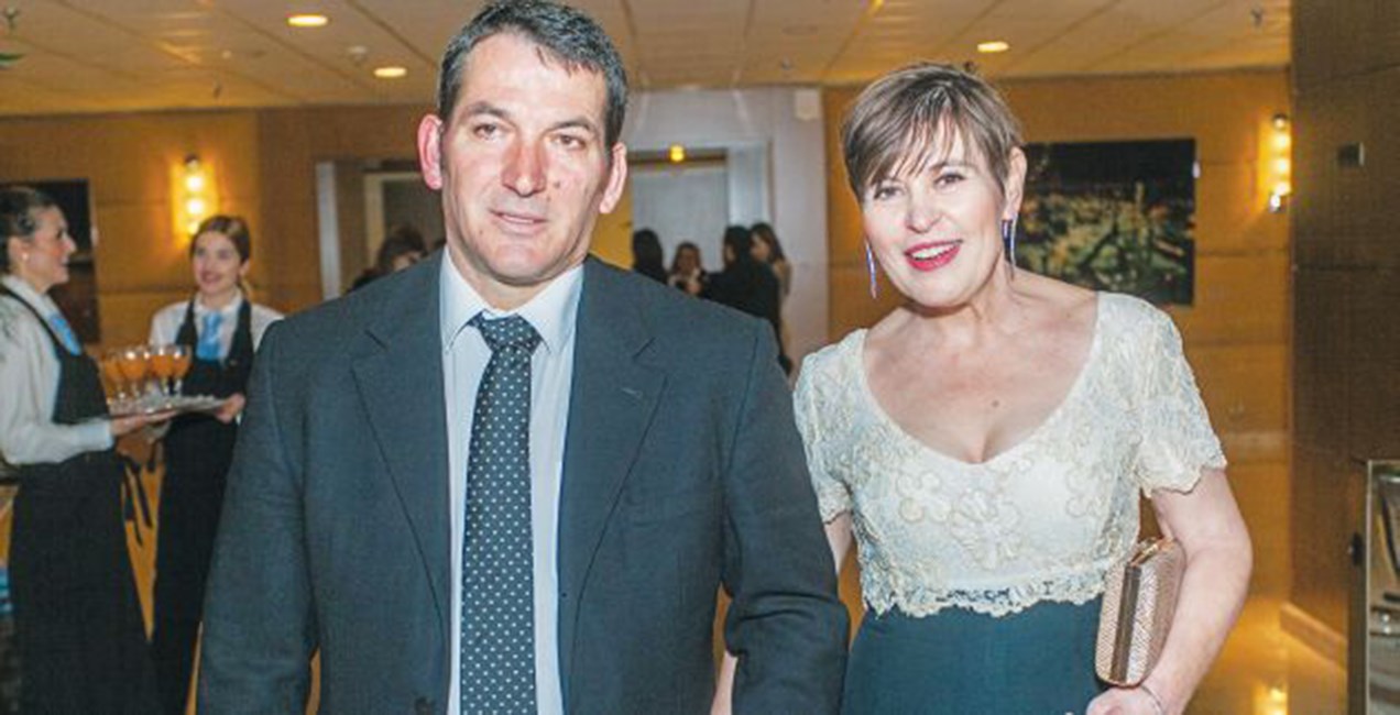 Πέθανε η σύζυγος του Πύρρου Δήμα- Απέραντη θλίψη για τον Ολυμπιονίκη της Άρσης Βαρών