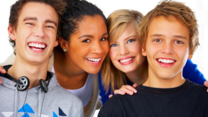 Ανασφαλείς και απογοητευμένοι οι νέοι- Δεν έχουν εμπιστοσύνη στο πολιτικό σύστημα