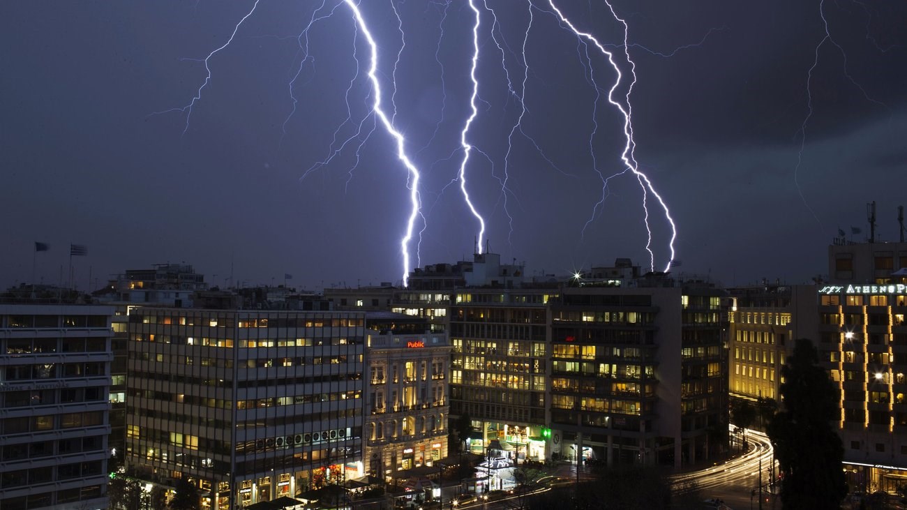 Που θα χτυπήσει ο “Μίνωας” – Έρχονται καταιγίδες και πτώση της θερμοκρασίας