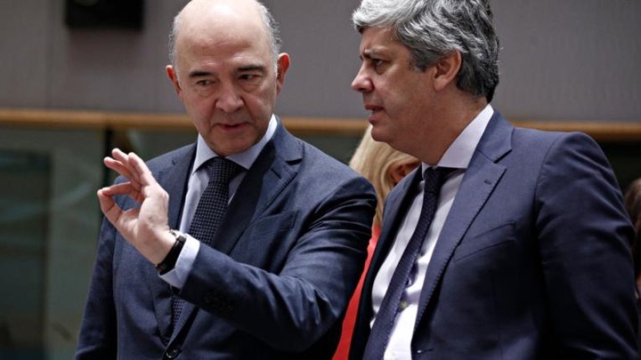 Κομισιόν και Eurogroup καλωσορίζουν την υπερψήφιση των τελευταίων προαπαιτούμενων απο την ελληνική βουλή