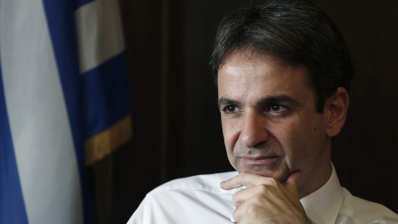 Το αιχμηρό tweet του Μητσοτάκη για την παρέμβαση του Ρουβίκωνα στον Παρθενώνα – ΦΩΤΟ