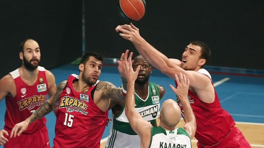 Ολυμπιακός – Παναθηναϊκός 28-19 (10′)