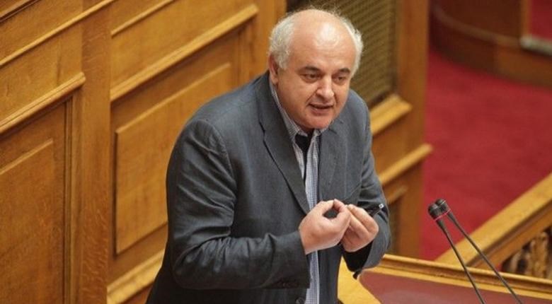 Καραθανασόπουλος: Tο ΚΚΕ δεν πρόκειται να γίνει συμπλήρωμα ούτε του ΣΥΡΙΖΑ ούτε της ΝΔ
