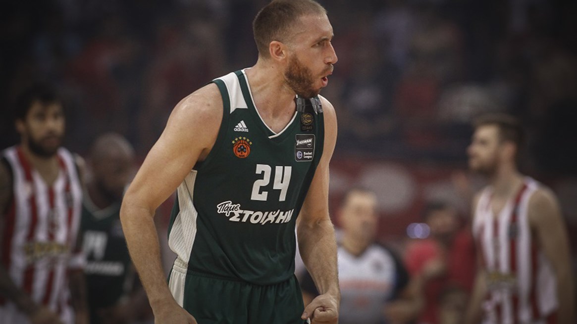 Ματ Λοτζέσκι: Οι διαιτητές δεν σφύριξαν με τον ίδιο τρόπο