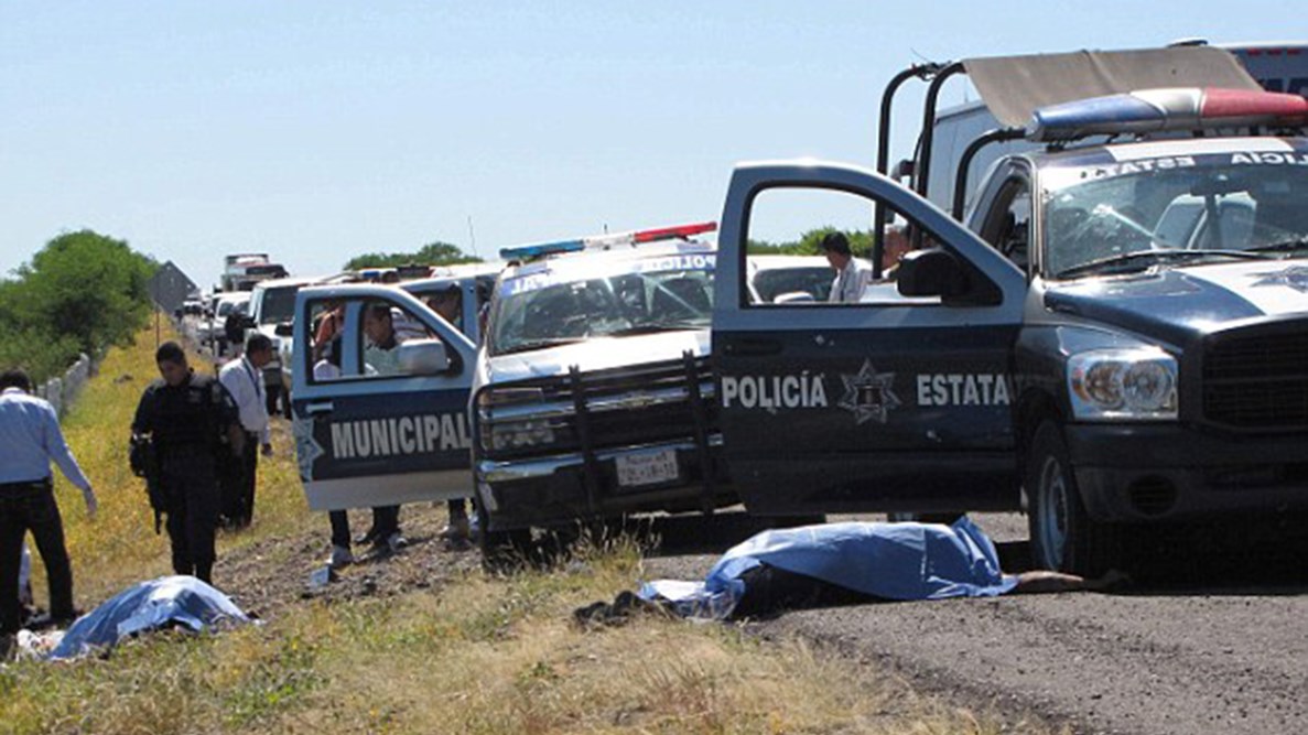 Νεκροί αστυνομικοί σε ανταλλαγή πυρών με κακοποιούς στο Μεξικό