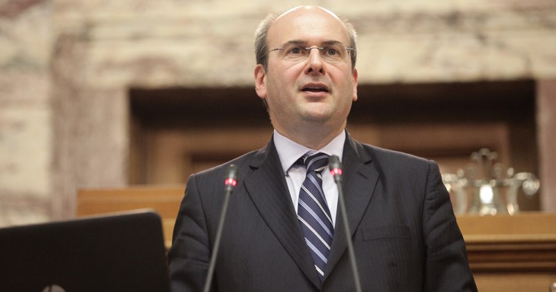 Χατζηδάκης σε Τζανακόπουλο: Πάνω από τις διαφορές μας υπάρχουν η Δημοκρατία και η πατρίδα