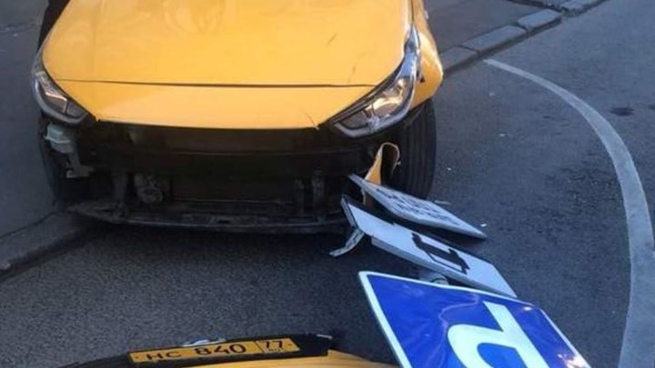 Ρωσία: Ο οδηγός του ταξί κοιμήθηκε πάνω στο τιμόνι και έπεσε στο πλήθος