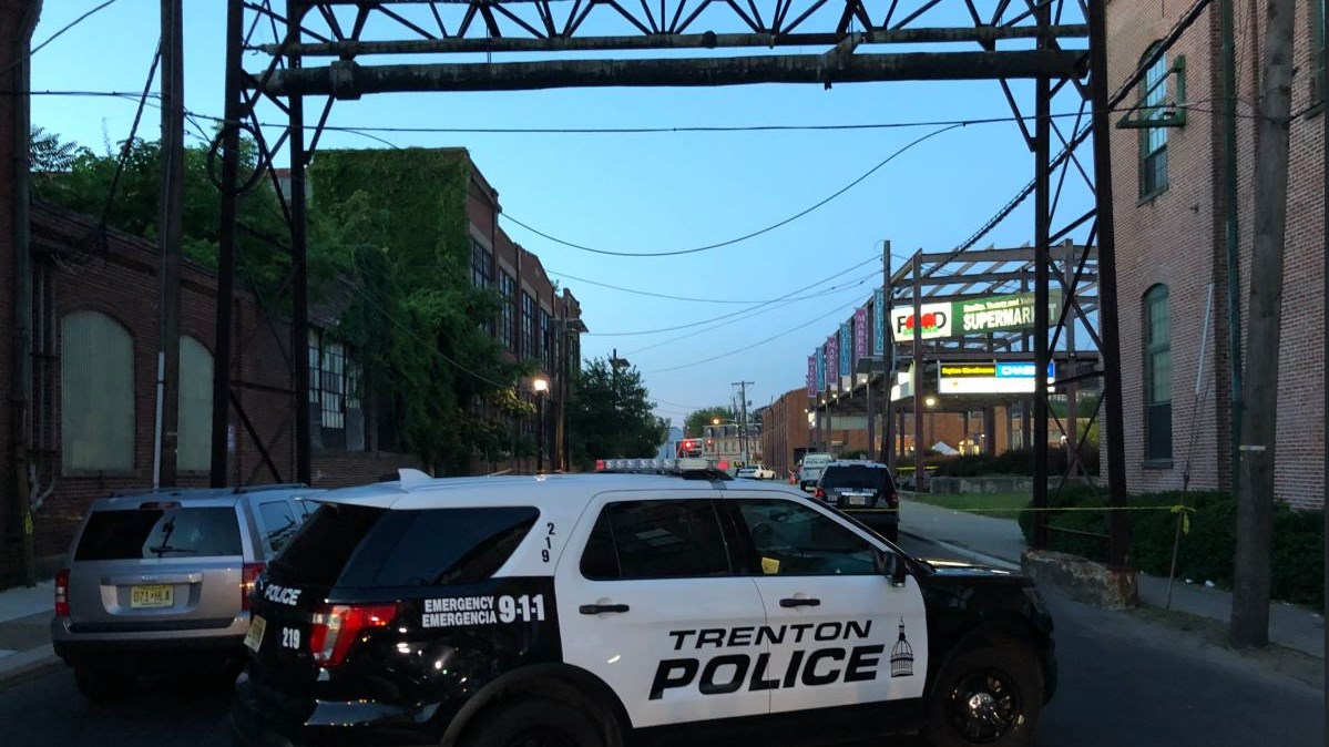 Οι πρώτες ΦΩΤΟ από τους πυροβολισμούς στο Νιου Τζέρσεϊ