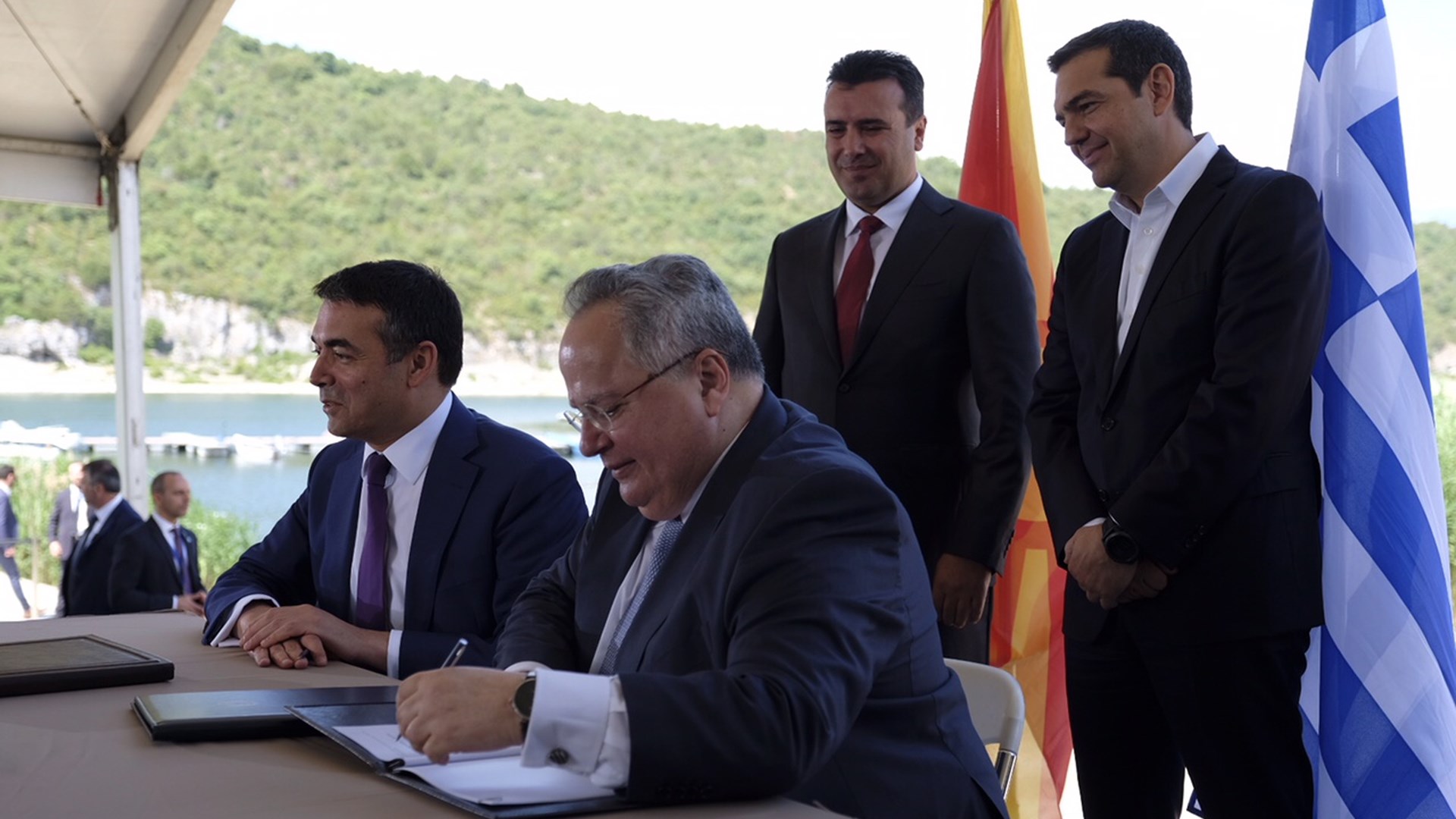 Κοτζιάς: Η εφαρμογή της συμφωνίας και οι προοπτικές συνεργασίας Ελλάδας-ΠΓΔΜ είναι οι προτεραιότητες