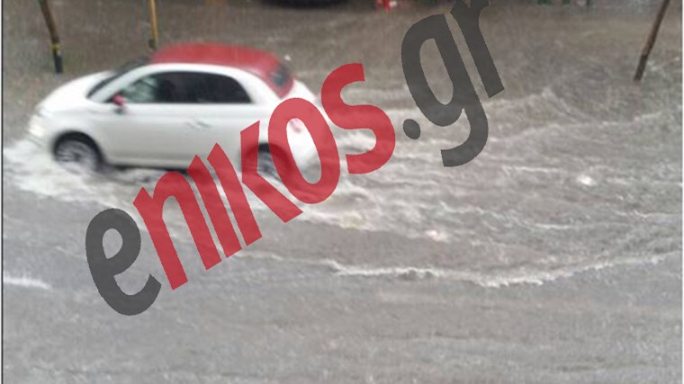 “Ποτάμια” οι δρόμοι στον Νέο Κόσμο – ΦΩΤΟ αναγνώστη- ΤΩΡΑ