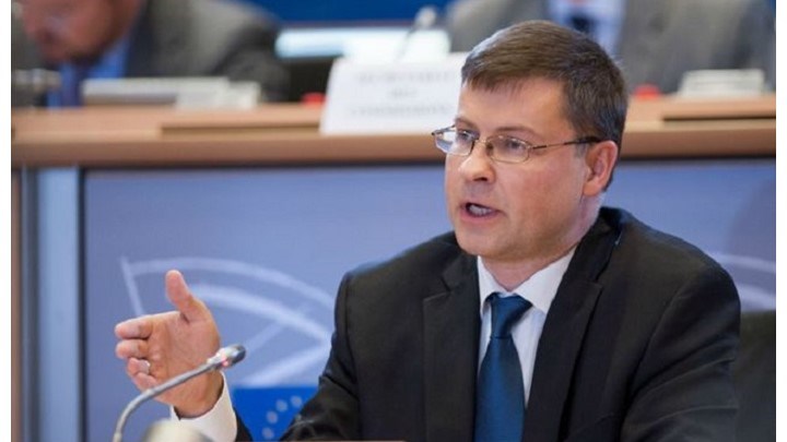 Ντομπρόβσκις: Θέμα αξιοπιστίας για τις αγορές η συνέχιση της παρουσίας του ΔΝΤ – ΒΙΝΤΕΟ