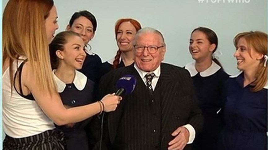 Όταν ο Βουτσάς έμαθε on camera ότι θα παίξει με την κόρη του Βλάσση Μπονάτσου – ΒΙΝΤΕΟ