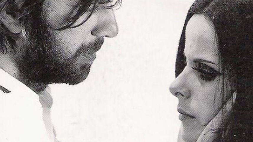 “Εκείνο το καλοκαίρι” – Η αποκάλυψη για τους πρωταγωνιστές Λάκη Κομνηνό και Έλενα Ναθαναήλ