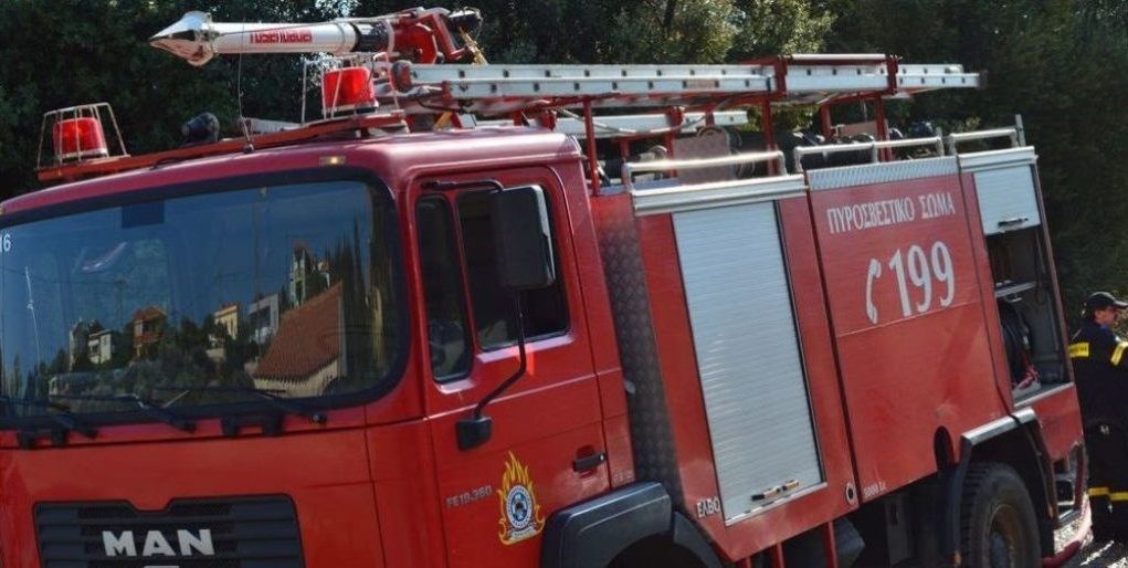 Πυρκαγιά σε γραφεία στο κέντρο της Αθήνας