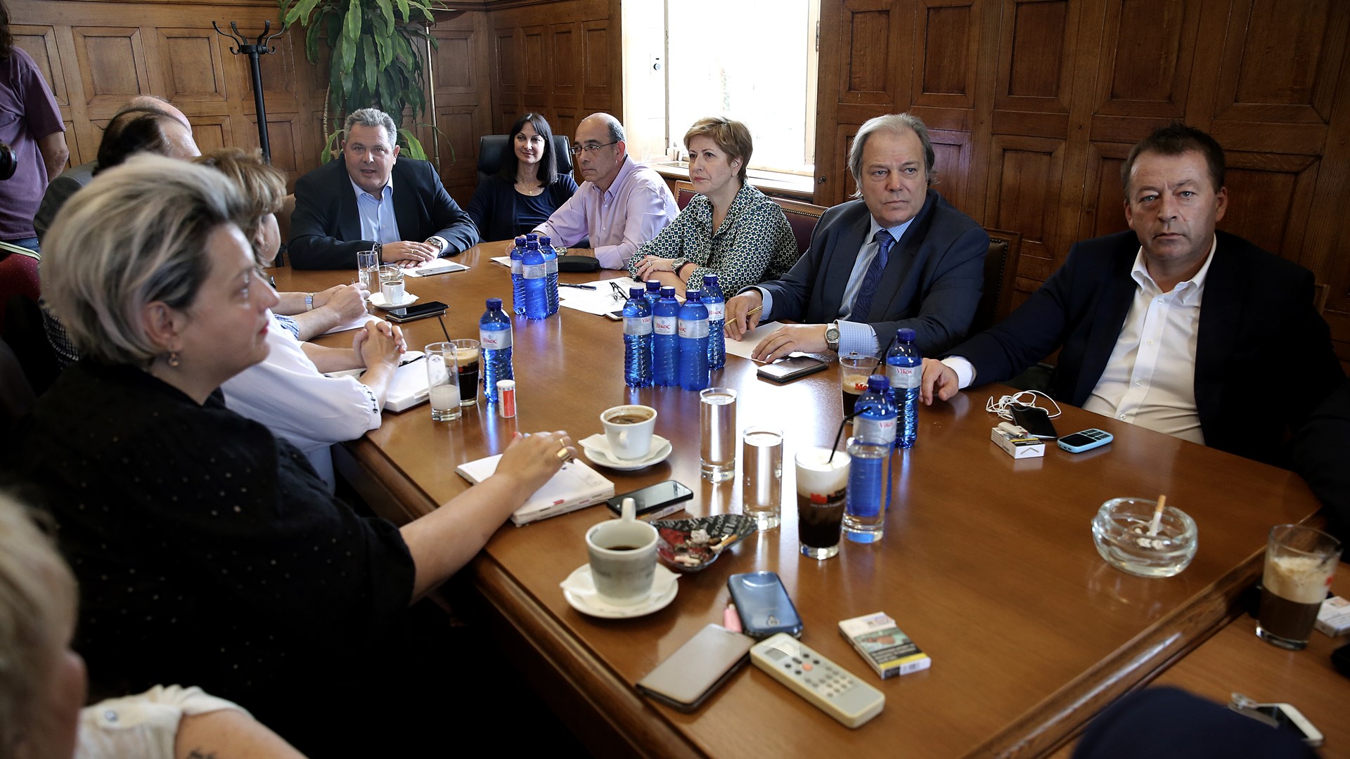 Πρώην υποψήφιο των ΑΝΕΛ “δείχνει” ο Καμμένος για τη φραστική επίθεση στην Κουντουρά