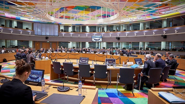 “Λευκός καπνός” αναμένεται από το αυριανό Eurogroup