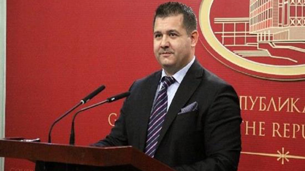 Κυβερνητικός εκπρόσωπος Σκοπίων για συμφωνία: Ο Ιβάνοφ δεν έχει επιλογή να αρνηθεί την υπογραφή