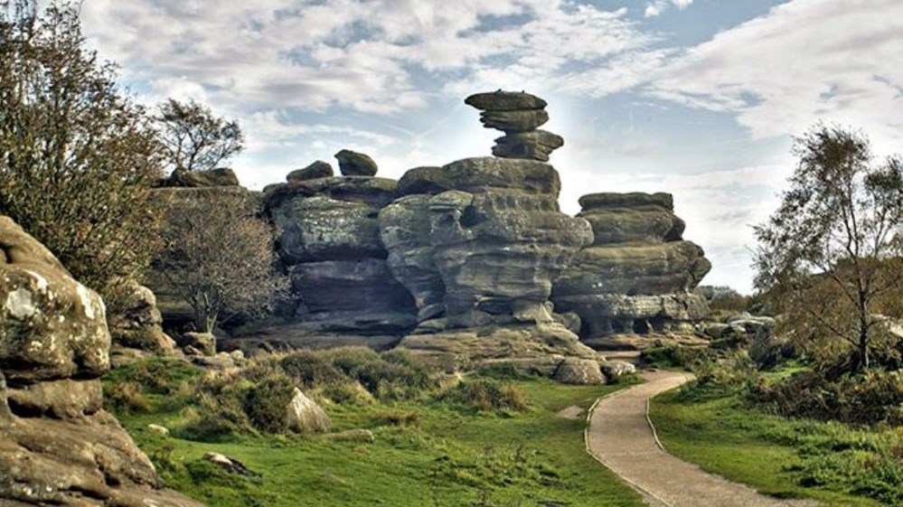 Κατέστρεψαν φυσικό μνημείο 320 εκατ. χρόνων – ΦΩΤΟ