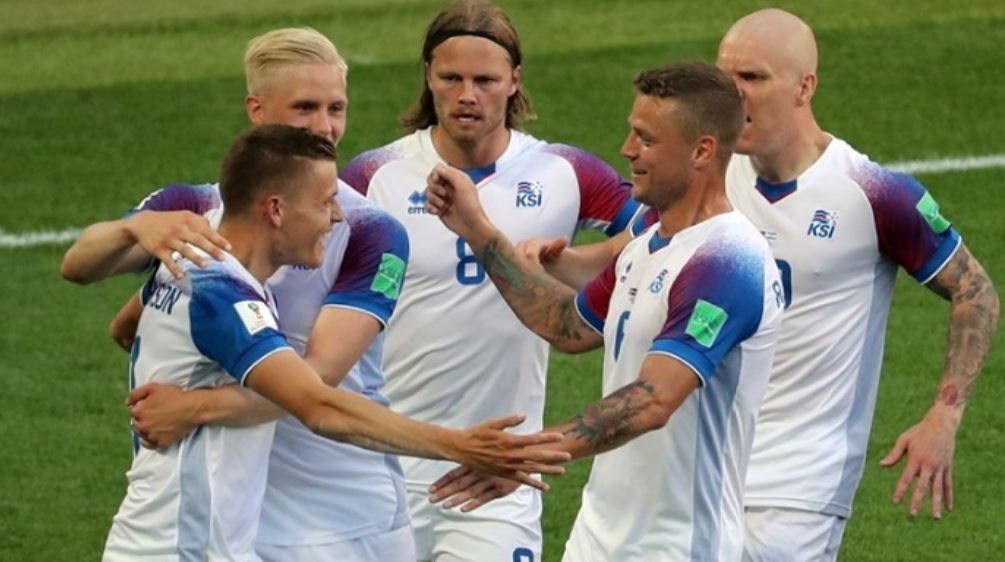 “Κόβεται το σεξ;” Η απάντηση για τους παίκτες της Ισλανδίας είναι “όχι”