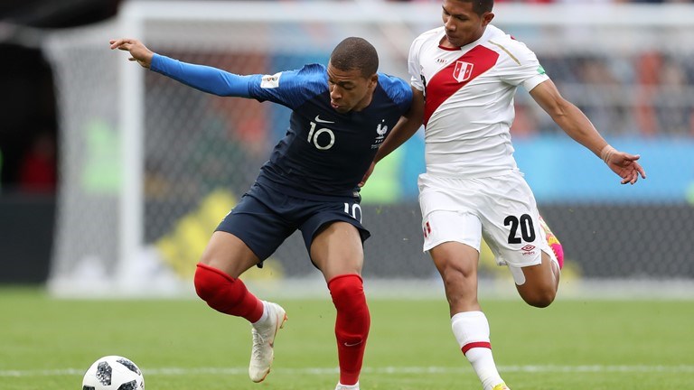 Γαλλία – Περού 1-0 (34′)