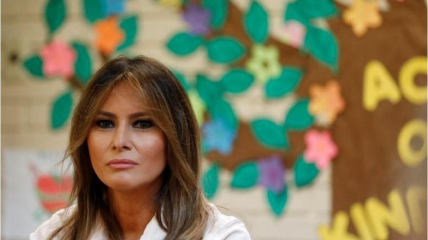 Κέντρο κράτησης παιδιών μεταναστών  στο Τέξας επισκέφθηκε η Μελάνια Τραμπ