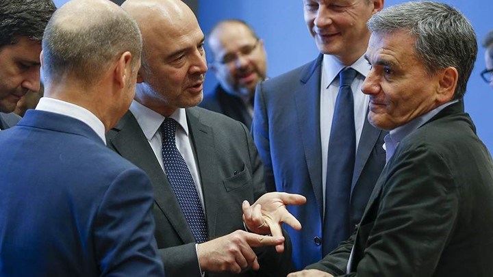 “Σκληρό παζάρι” για το ελληνικό χρέος – Μαραθώνια η συνεδρίαση στο Eurogroup