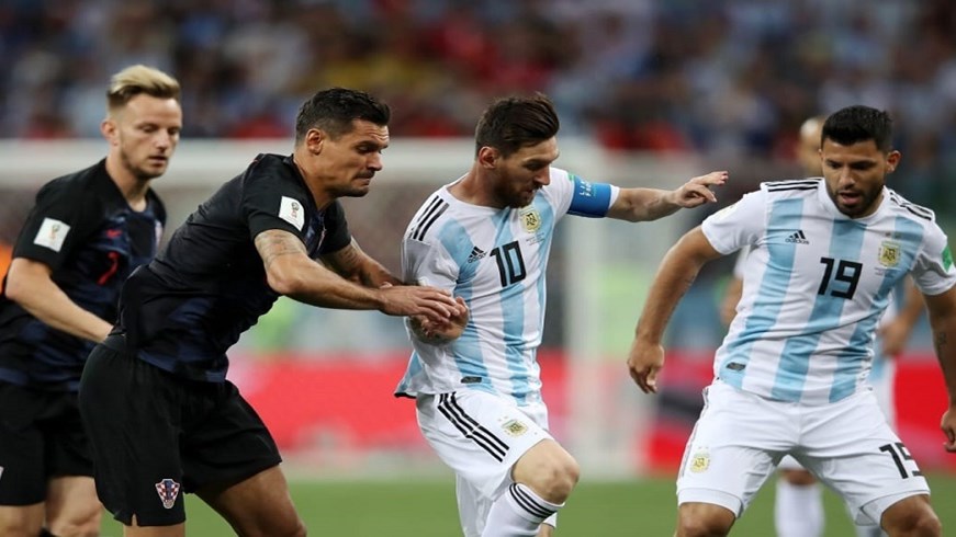 Σκληρές σκηνές βίας στο Μουντιάλ: Οπαδοί της Αργεντινής “την έπεσαν” σε Κροάτες – ΒΙΝΤΕΟ