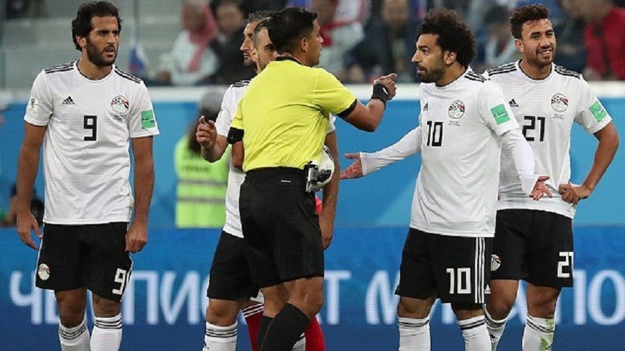 Καταγγέλλει τη διαιτησία του ματς με τη Ρωσία η Αίγυπτος