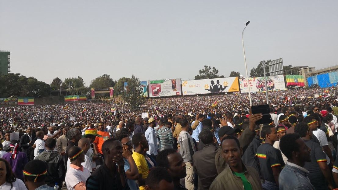 Έκρηξη με νεκρούς και τραυματίες σε συγκέντρωση του Πρωθυπουργού της Αιθιοπίας – ΦΩΤΟ