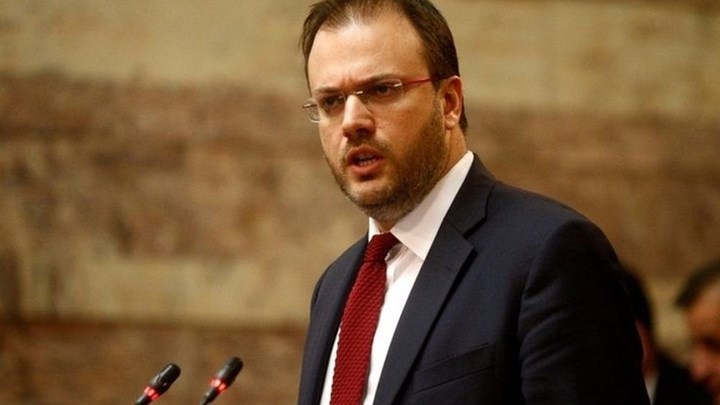 Θεοχαρόπουλος: Το αφήγημα της “καθαρής εξόδου” είναι παραμύθι για εσωτερική ή καλύτερα εσωκομματική κατανάλωση