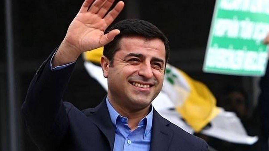 Στις φυλακές Αδριανούπολης ψήφισε ο ηγέτης του φιλοκουρδικού κόμματος, Ντεμιρτάς