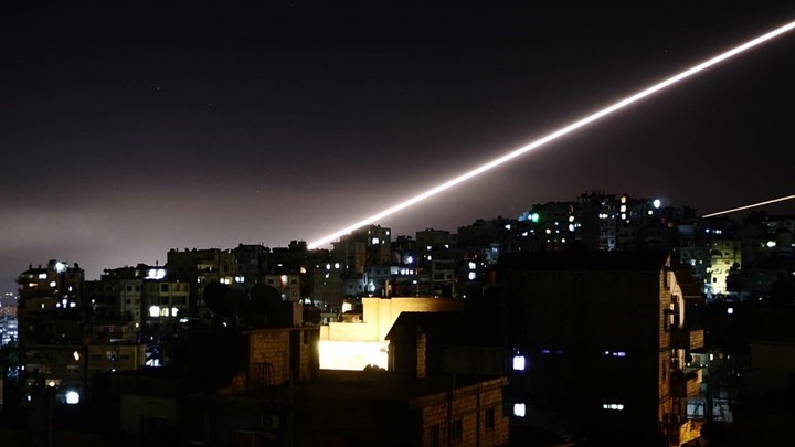 «Ισραηλινοί πύραυλοι» έπληξαν περιοχή κοντά στο διεθνές αεροδρόμιο της Δαμασκού