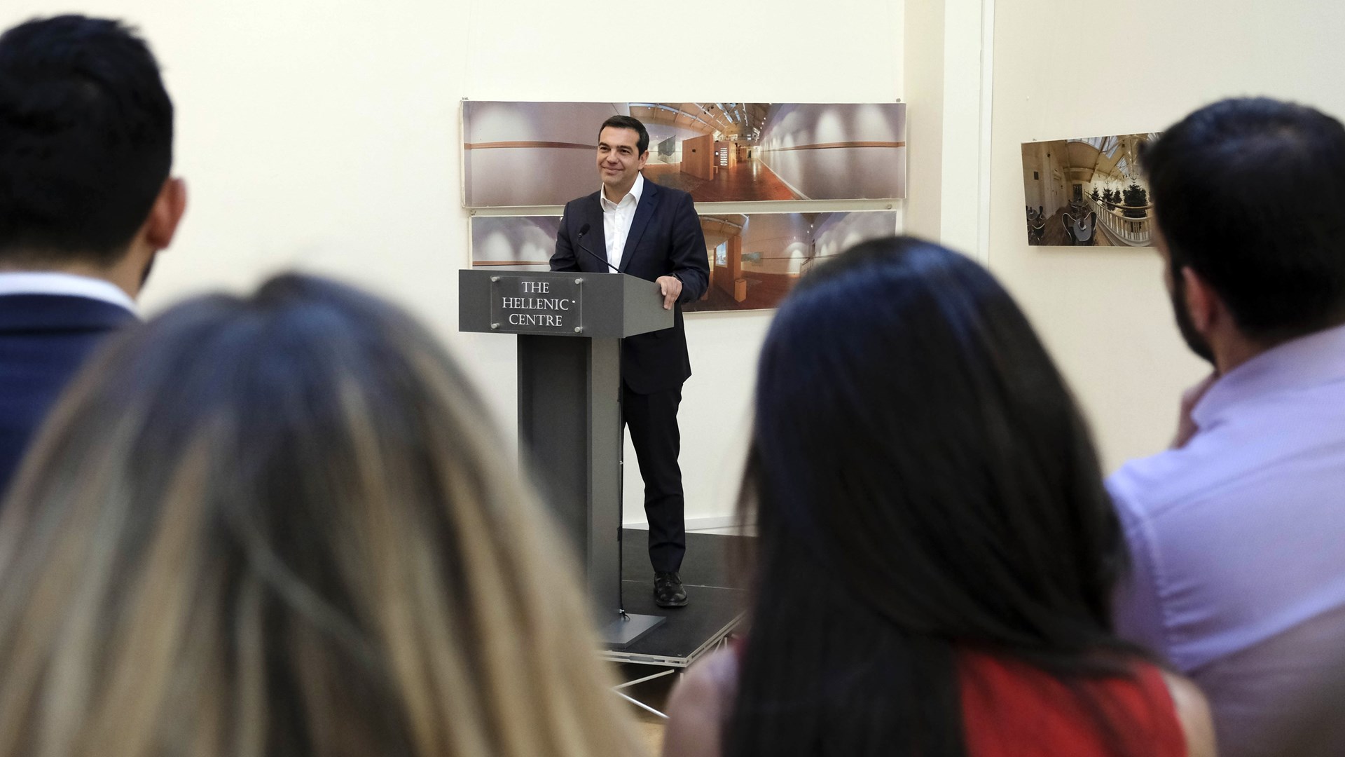 Τετ α τετ Τσίπρα με Τερέζα Μέι και Τζέρεμι Κόρμπιν