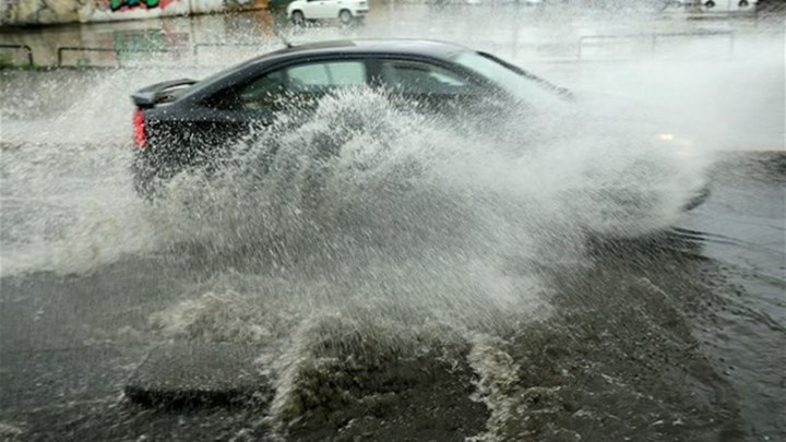 Η «Νεφέλη» έφτασε και δεν αστειεύεται- Έντονα καιρικά φαινόμενα πλήττουν τη χώρα